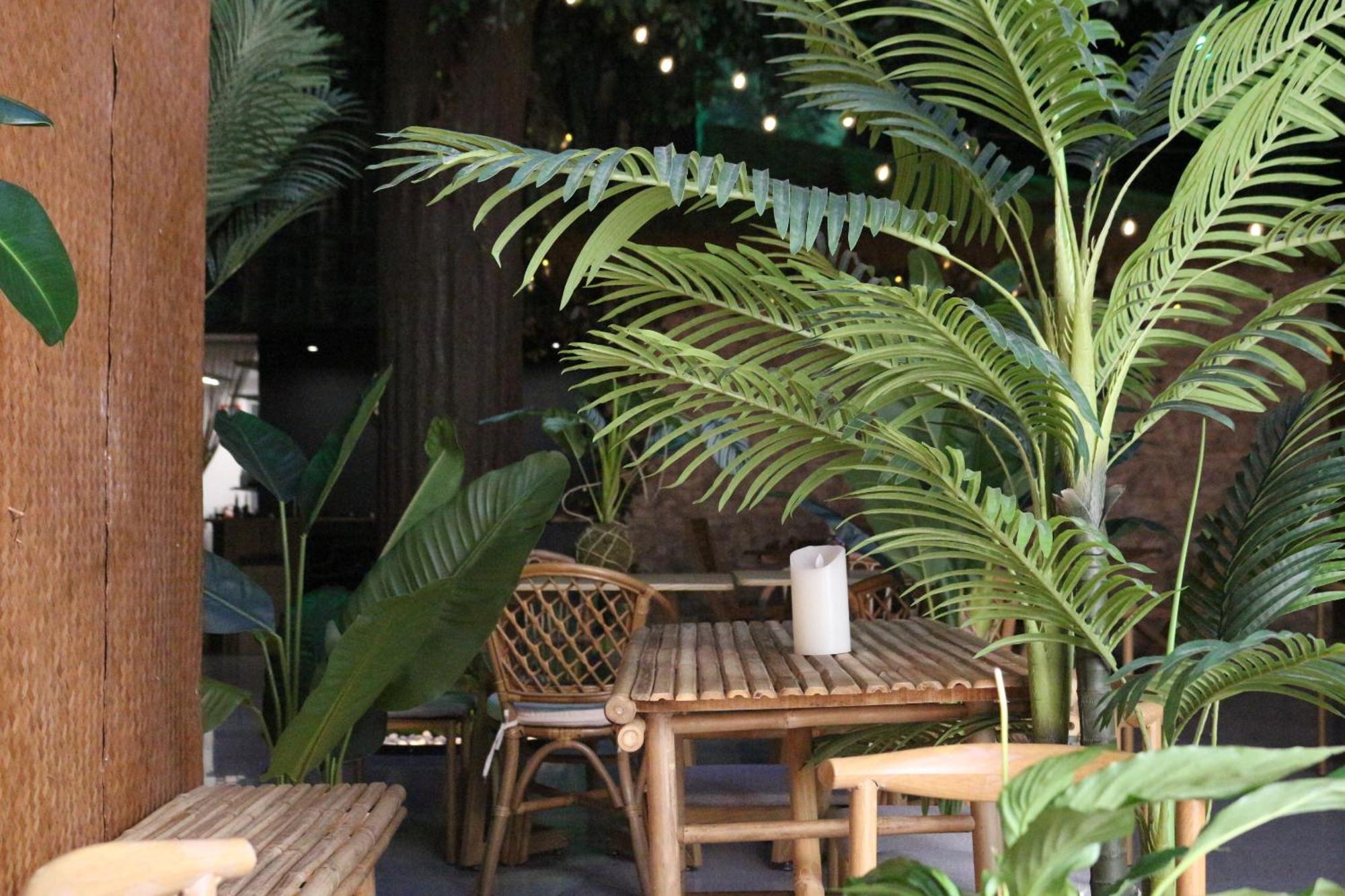 The Pod Suite Hostel Village บาเลนเซีย ภายนอก รูปภาพ