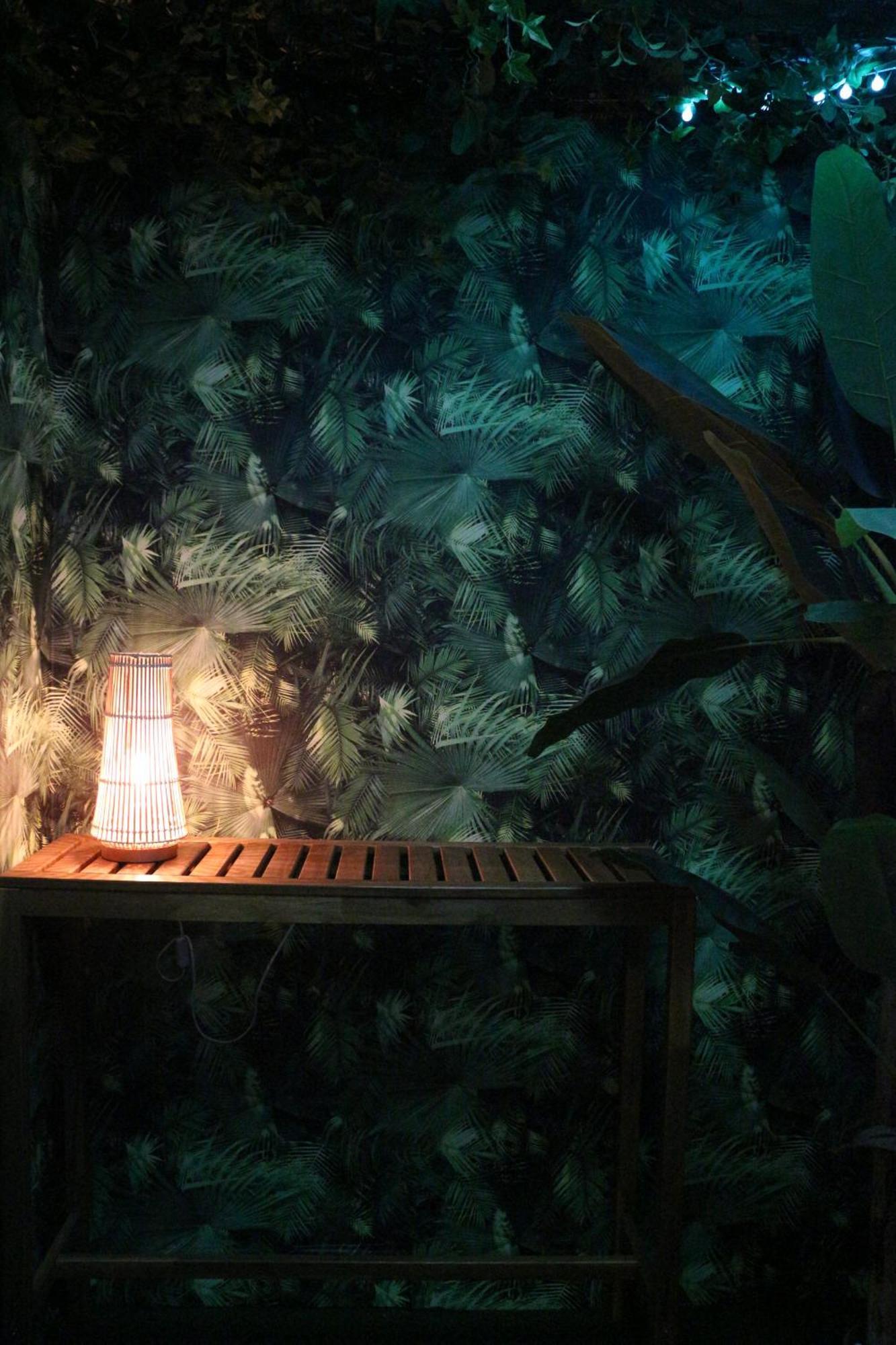 The Pod Suite Hostel Village บาเลนเซีย ภายนอก รูปภาพ